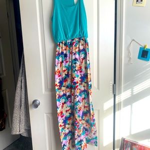 Maxi Dress Turquoise blue with Floral print for the skirt